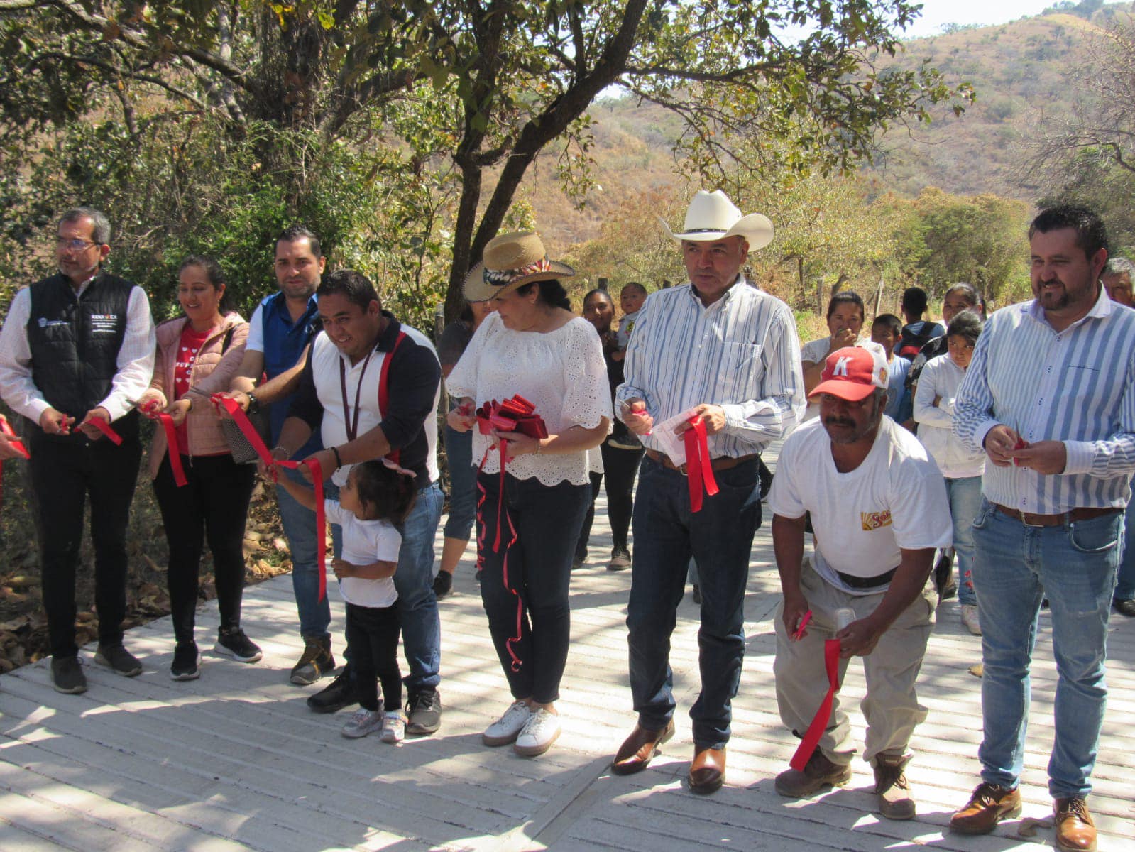 1675457047 Este 3 de febrero el Presidente Municipal Lic Rigoberto Lopez