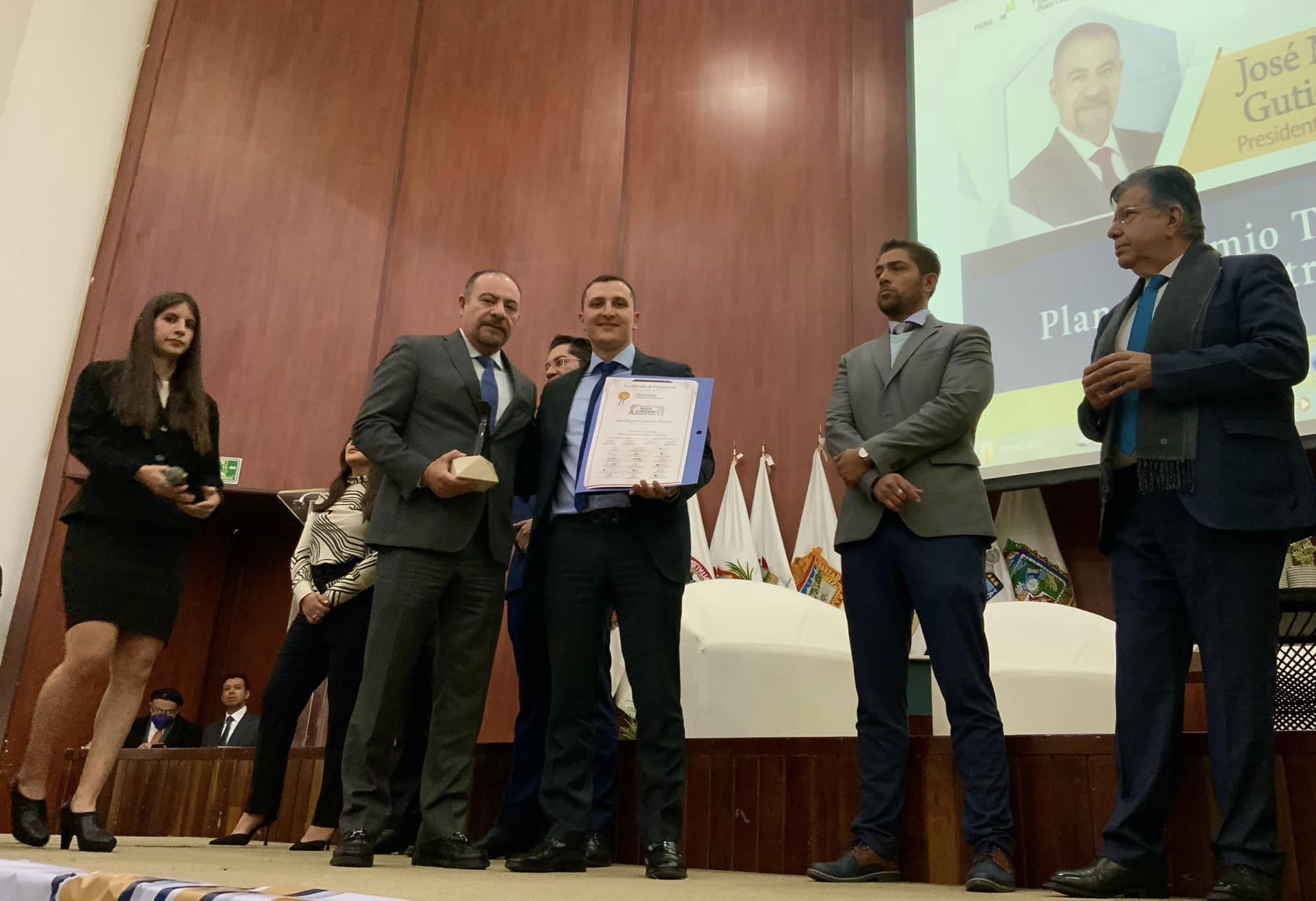 1675545694 98 Recibi el Premio Nacional al Buen Gobierno Municipal 2022 donde