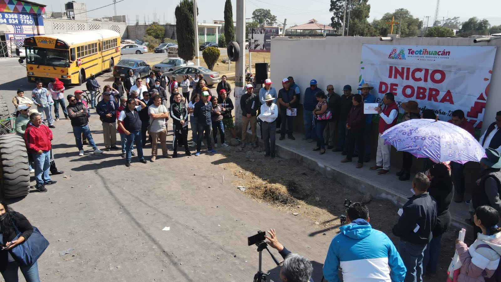 1675554338 772 Este dia damos inicio a la obra de Pavimentacion con