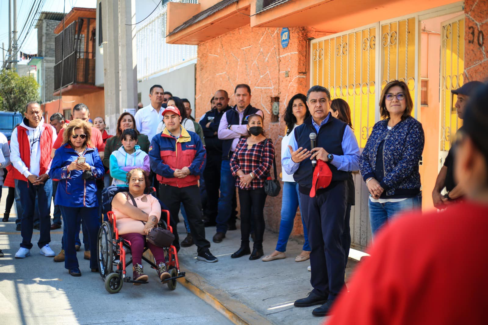 1675604860 615 Liderados por el Presidente Municipal Tony Rodriguez continuamos haciendo entreg