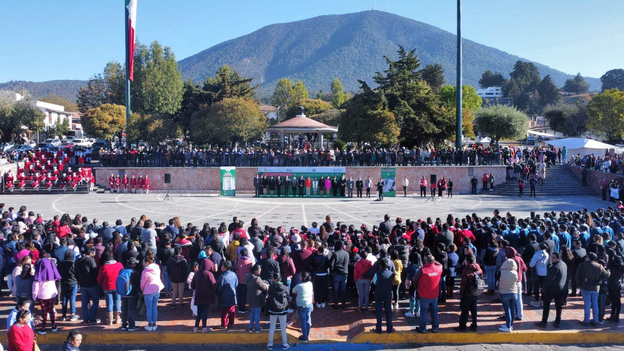 1675628584 881 En el marco del CVI Aniversario de la Constitucion