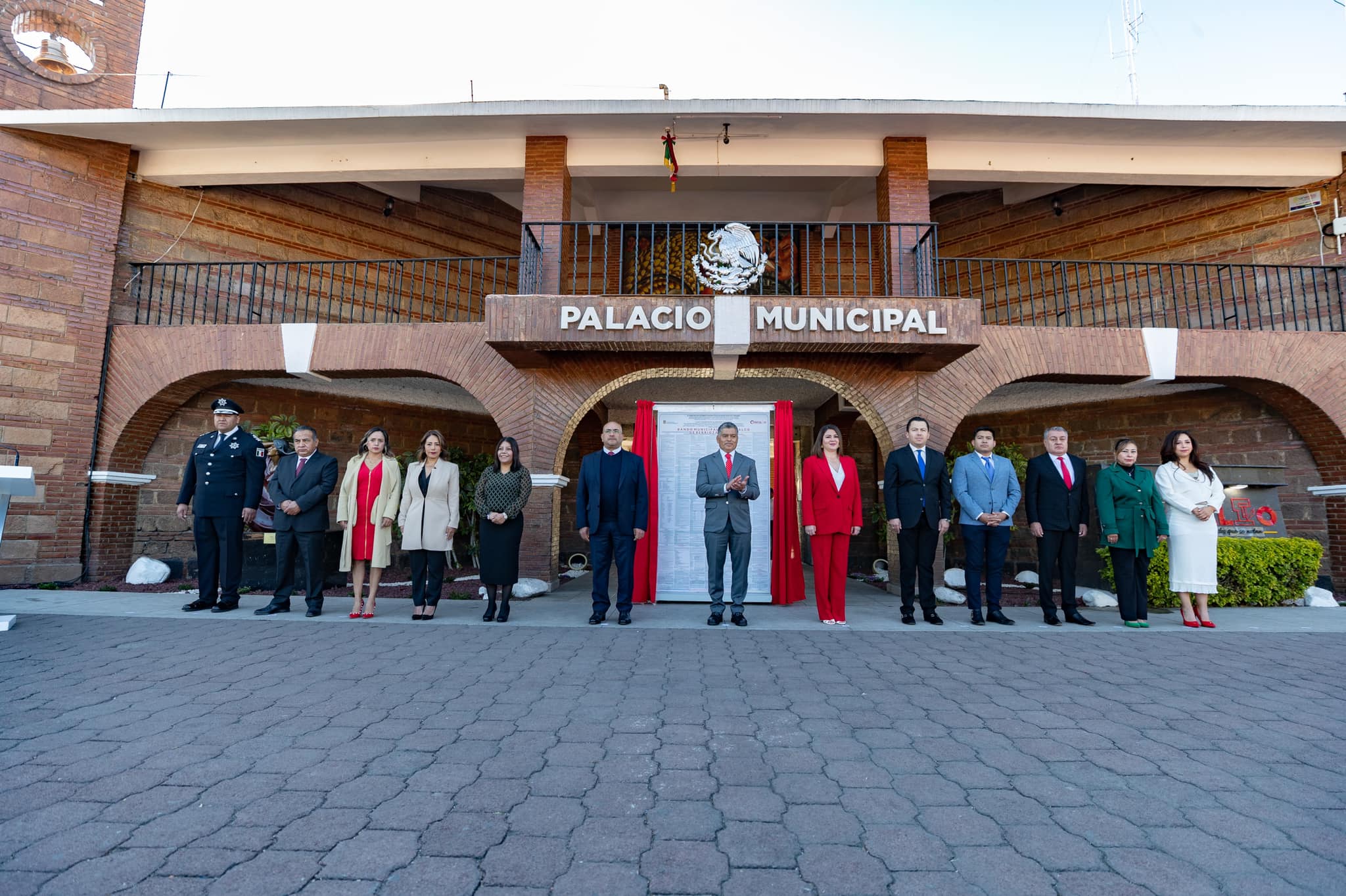 1675629645 295 Hoy durante la ceremonia del 106 aniversario de la Constitucion