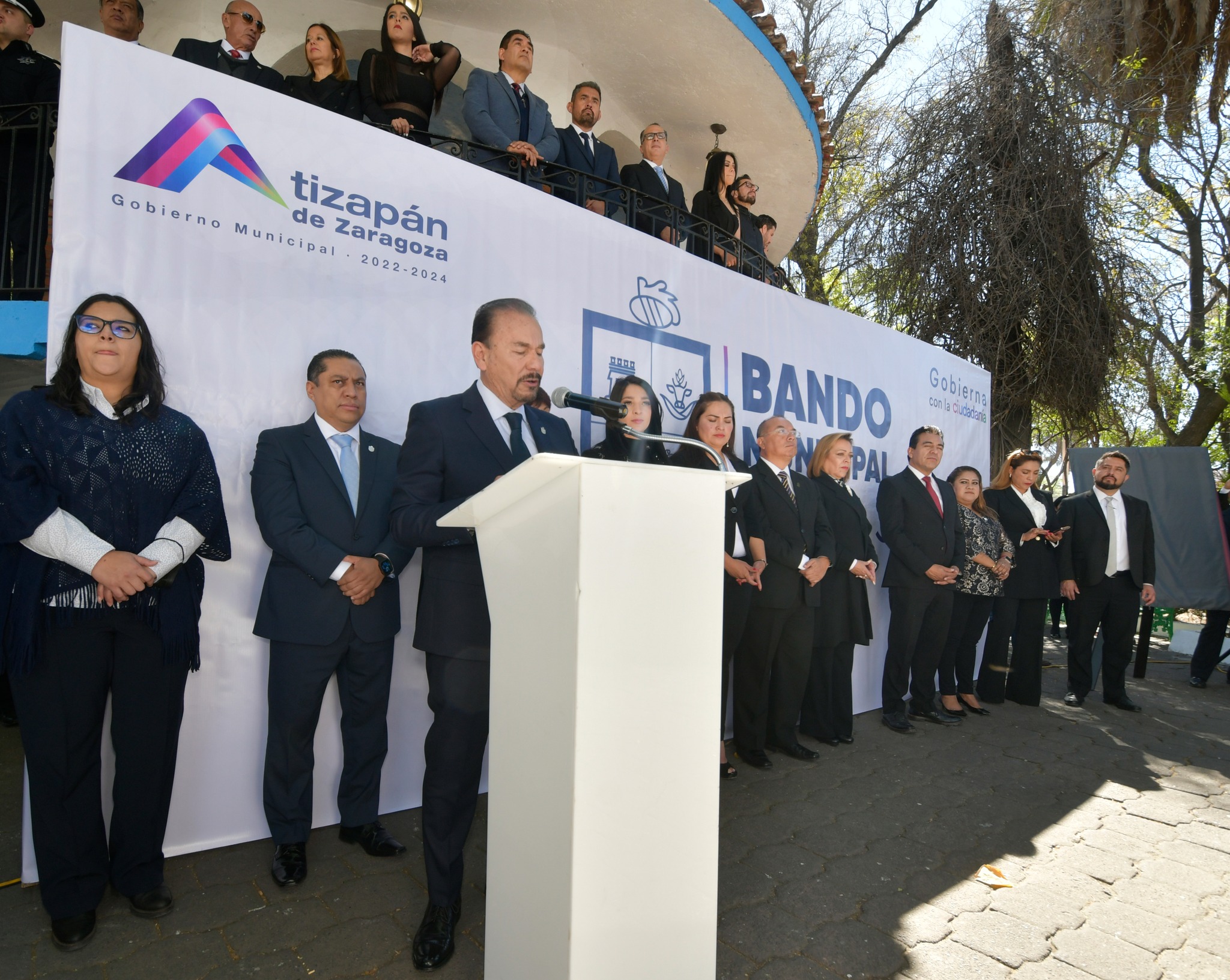 1675695277 6 Se realizo develacion de Bando Municipal 2023 en Kiosko de