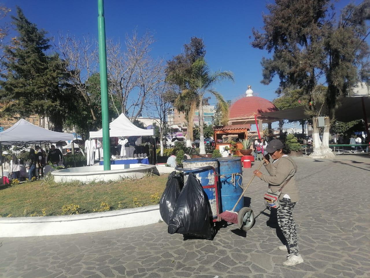 1675802213 453 Vecino de Teotihuacan ayudanos a mantener limpio nuestro municipio