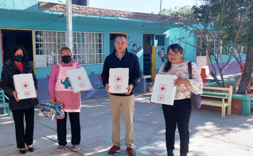 1675802689 90 Seguimos brindando atencion a nuestras Escuelas con el programa PresidenteEnTuE