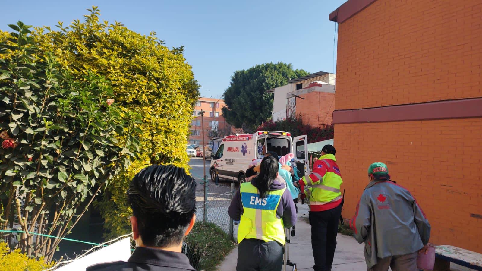 1675886346 Elementos de la Coordinacion Municipal de Proteccion Civil y Bomberos