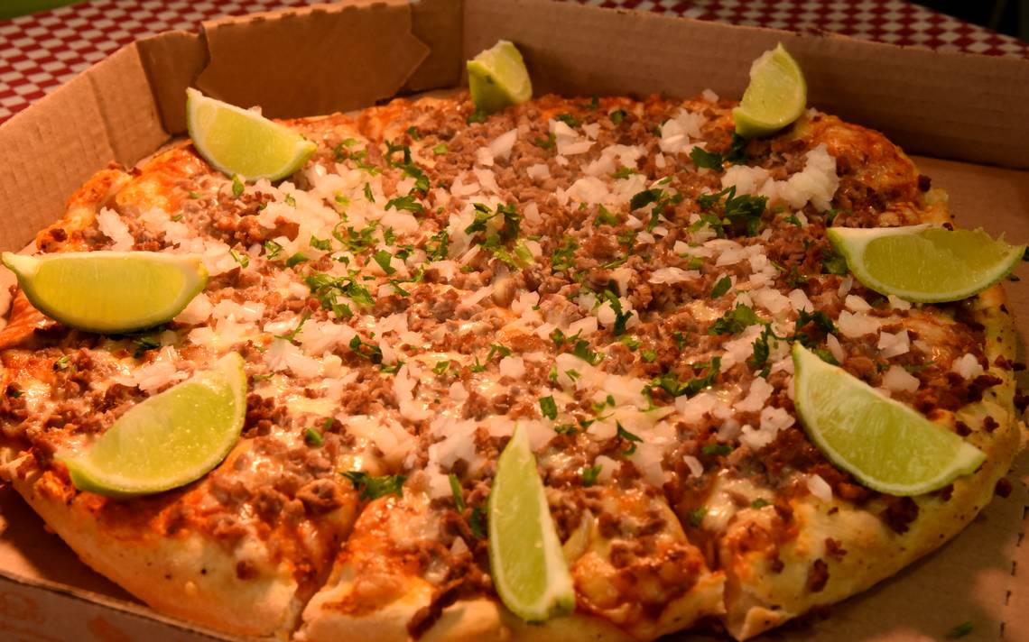 1675966479 990 ¡¡HOY ES UN BUEN DIA PARA COMER PIZZA EN ZumpanGO