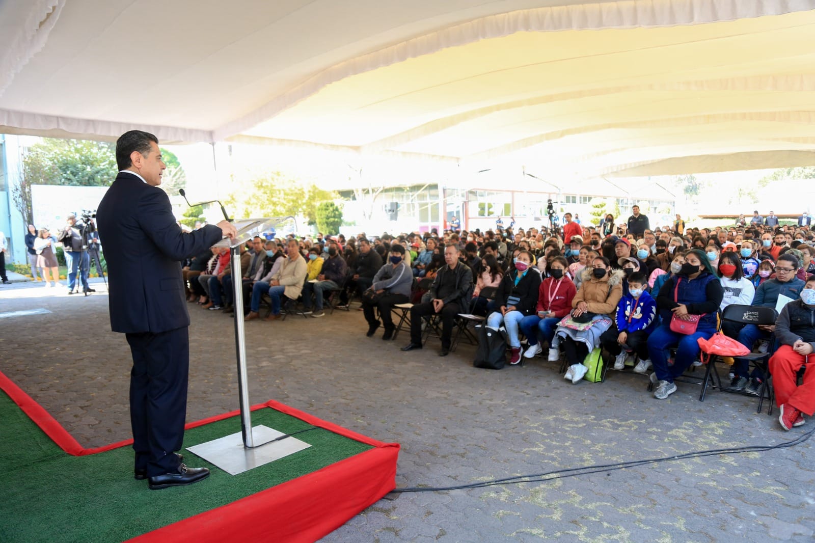 1676376994 132 Continuando el compromiso con las y los estudiantes de TlalnepantlaDeBaz