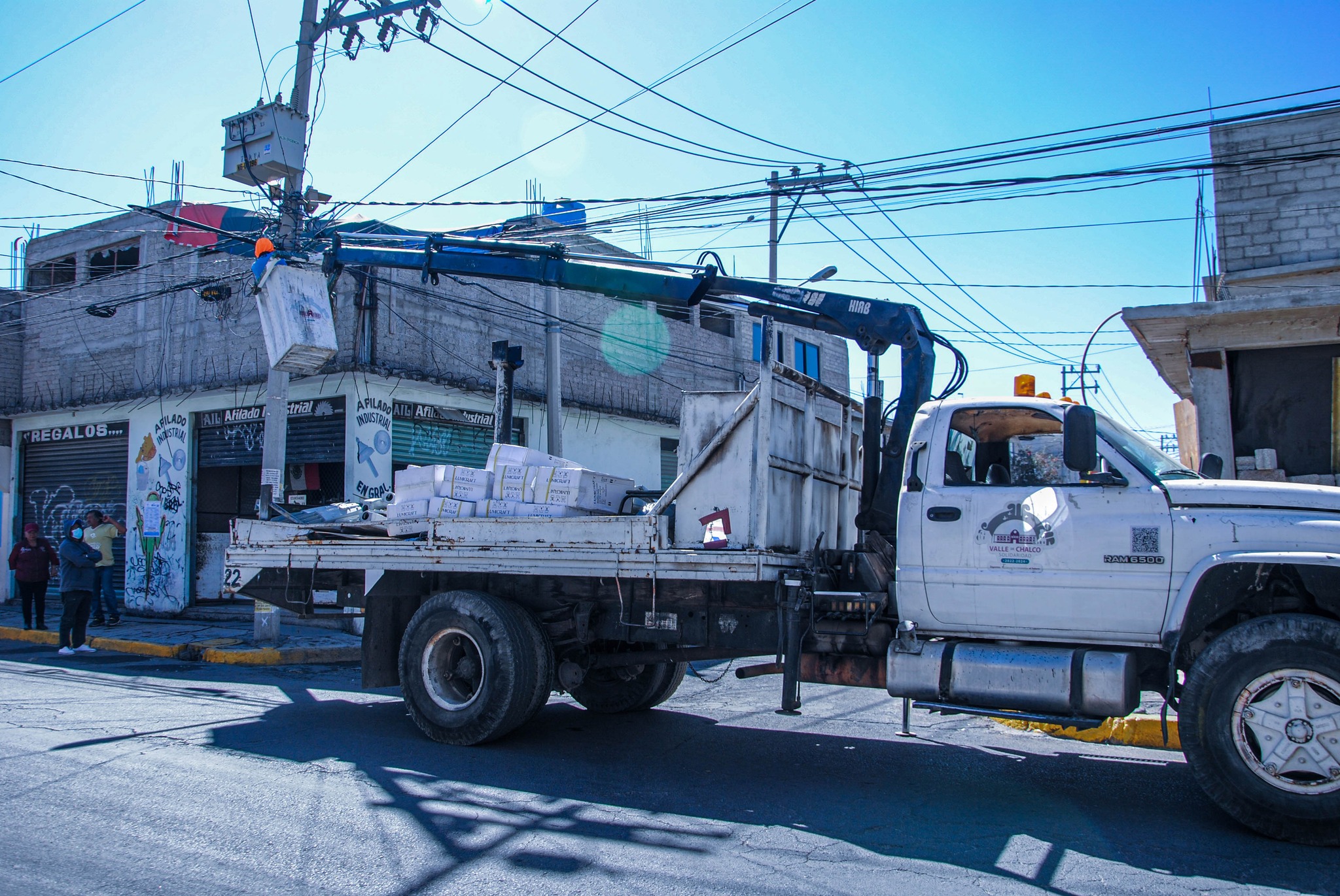 1676578427 954 PlanIntegralDeMejoramientoUrbano Continuamos con el reemplazo de luminarias s