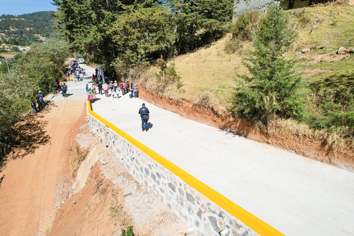 1676638648 208 En San Lorenzo Malacota en el paraje Enshisda rumbo a