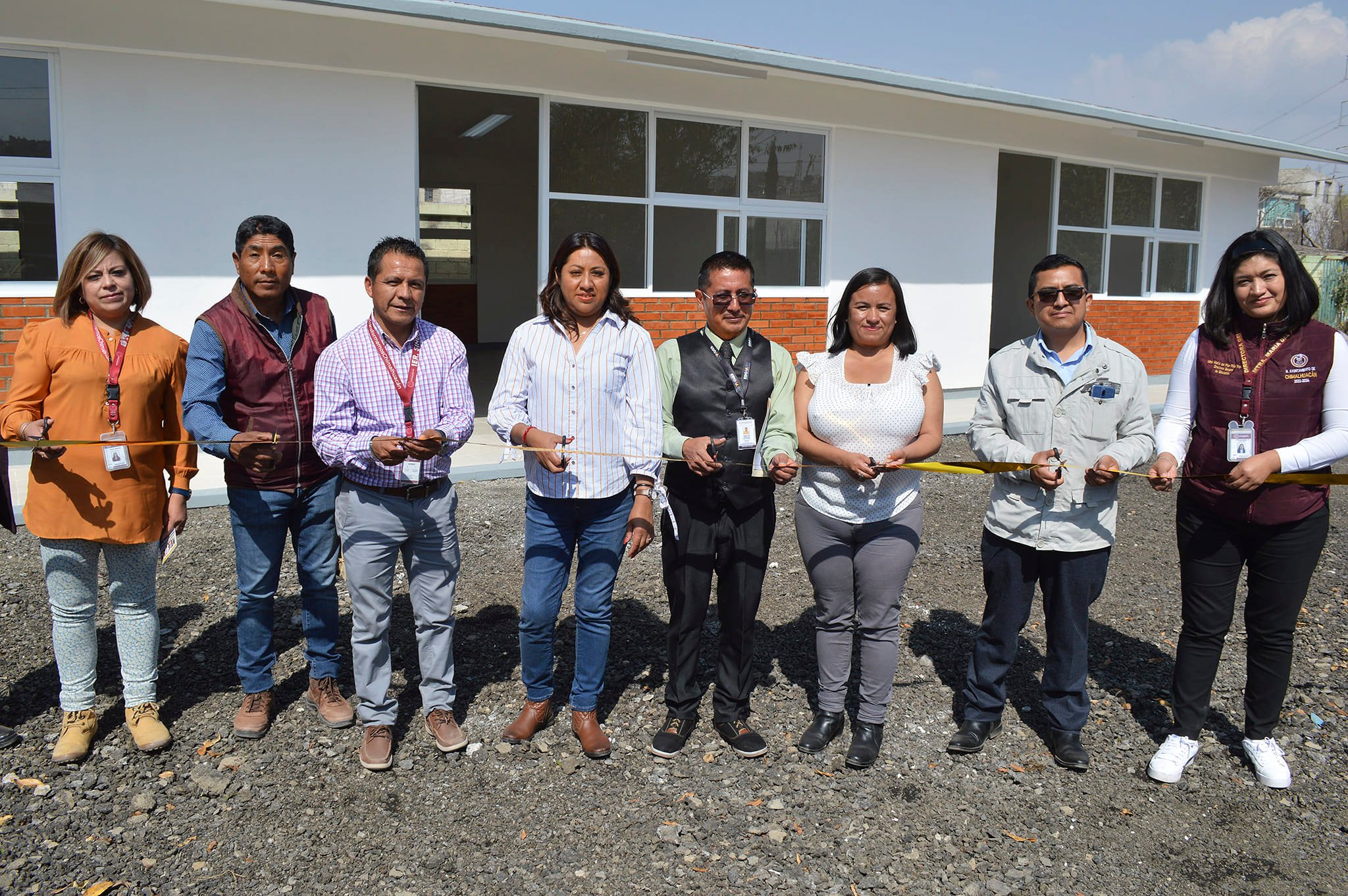 1676746189 176 EL GOBIERNO DE CHIMALHUACAN ENTREGA TRES AULAS EN CORTE SAN