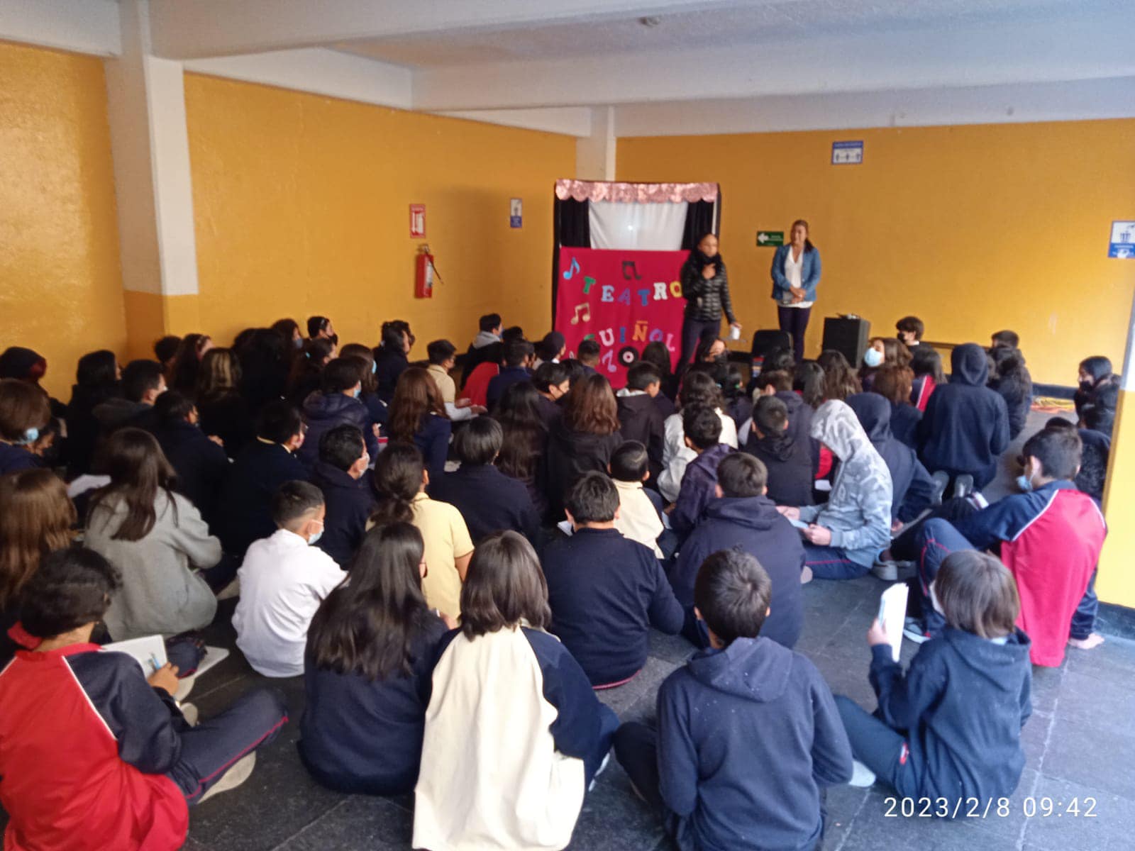 1676916230 427 Alumnos del Instituto Alexander participaron en una obra de teatro