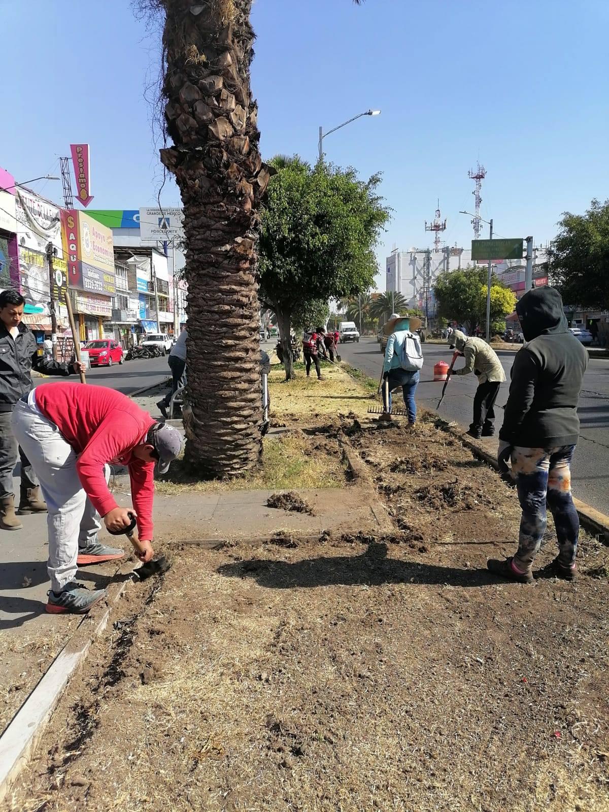 1677090536 374 ServiciosPublicos Continuamos con limpieza de nuestros EspaciosPublicos con