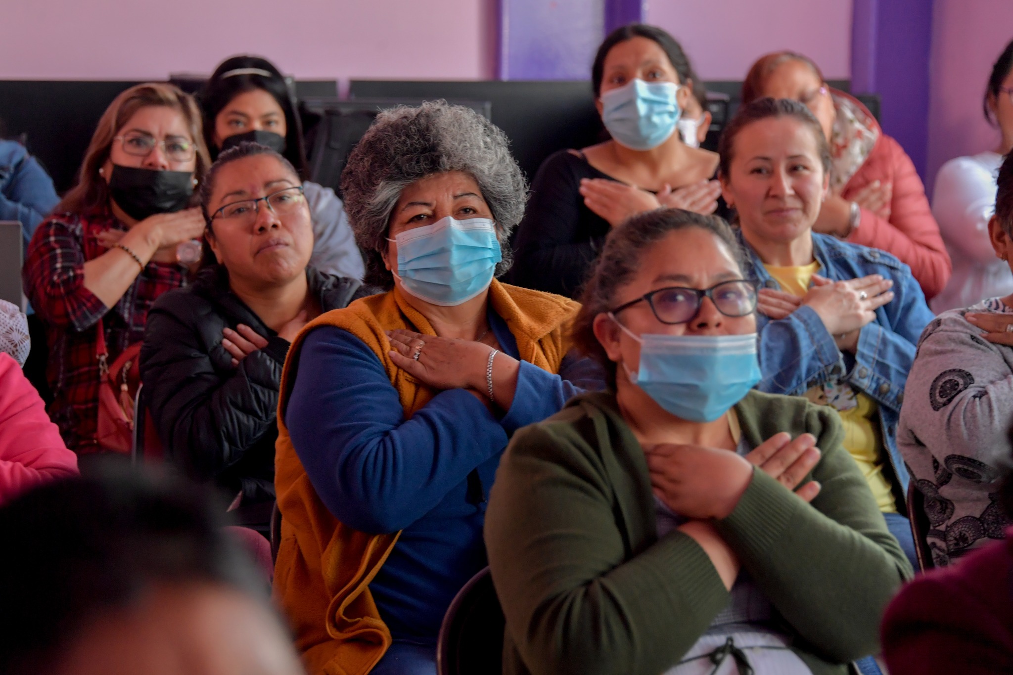 1677180919 861 Mujeres atizapenses acudieron al taller de La tanatologia y el