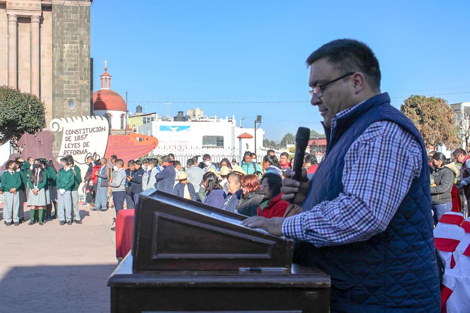 1677246087 98 En el marco del dia de la Bandera de