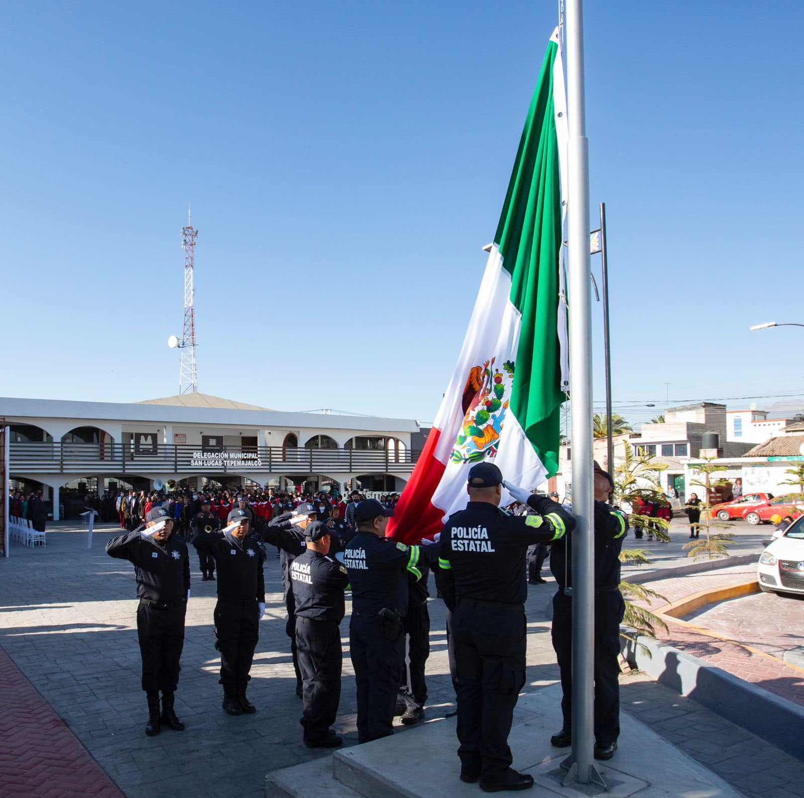 1677265780 433 DiaDeLaBandera