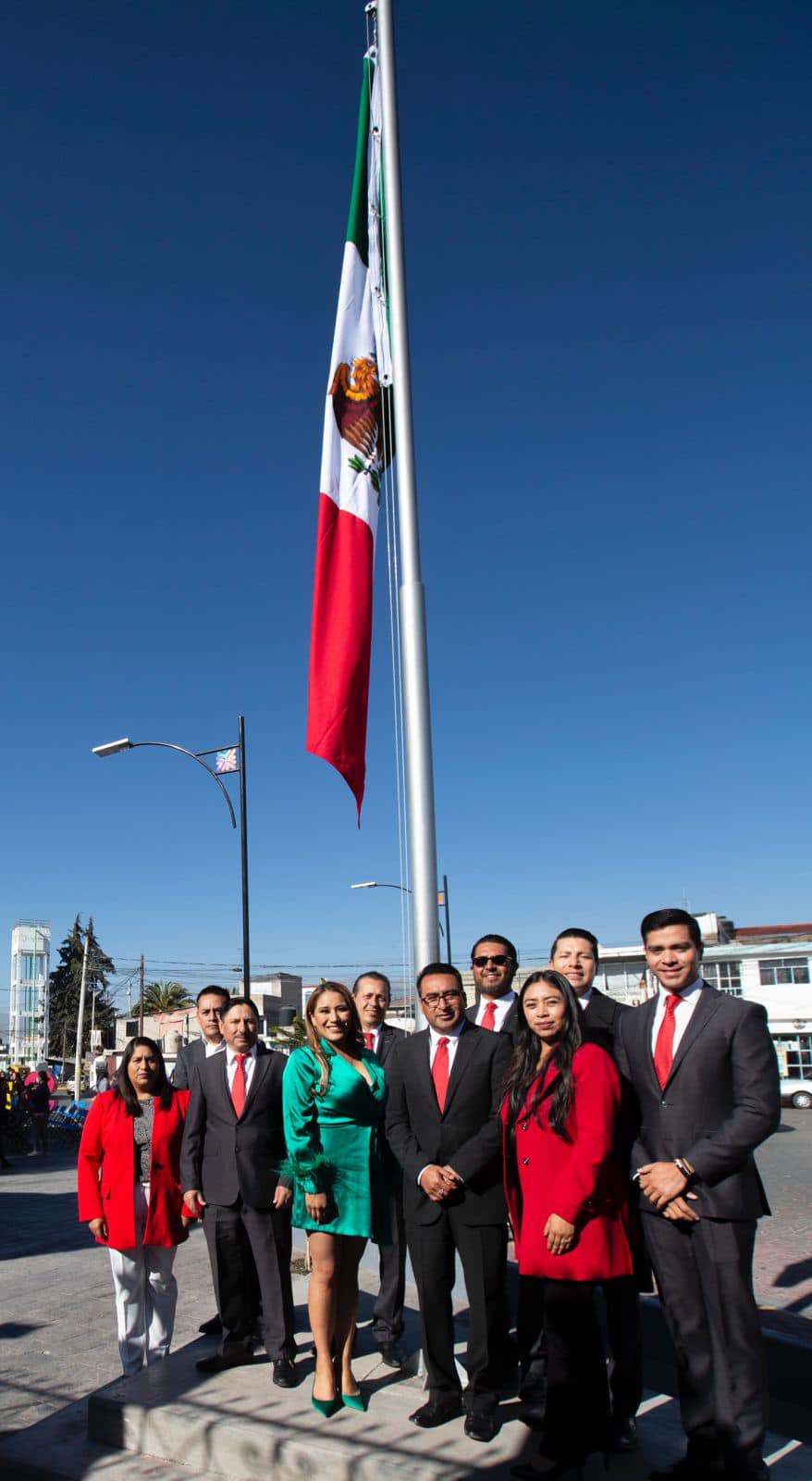 1677265780 596 DiaDeLaBandera