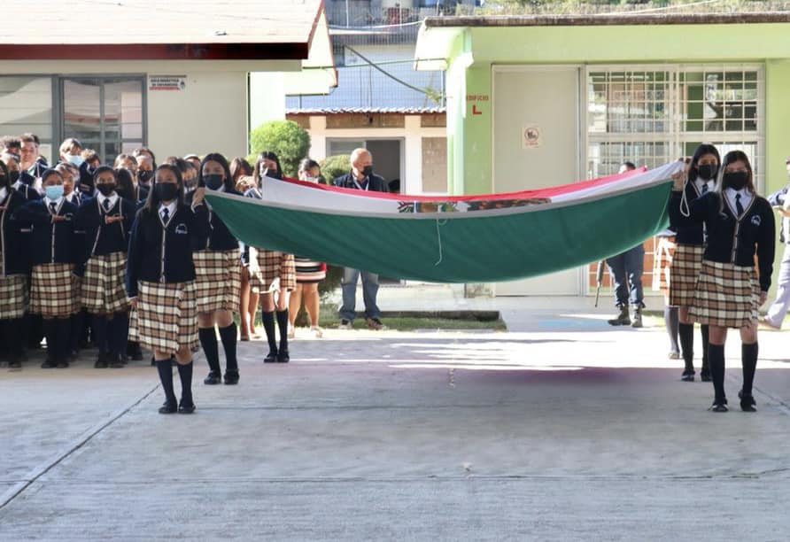 1677266685 648 ¡Feliz dia de la Bandera Mexicana Hoy conmemoramos el LXXXIII