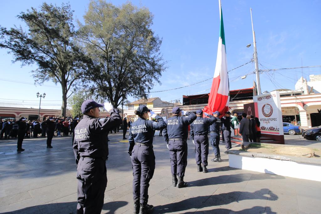 1677277978 701 Con valores lucha ideales e identidad como mexicanos conmemoramos el