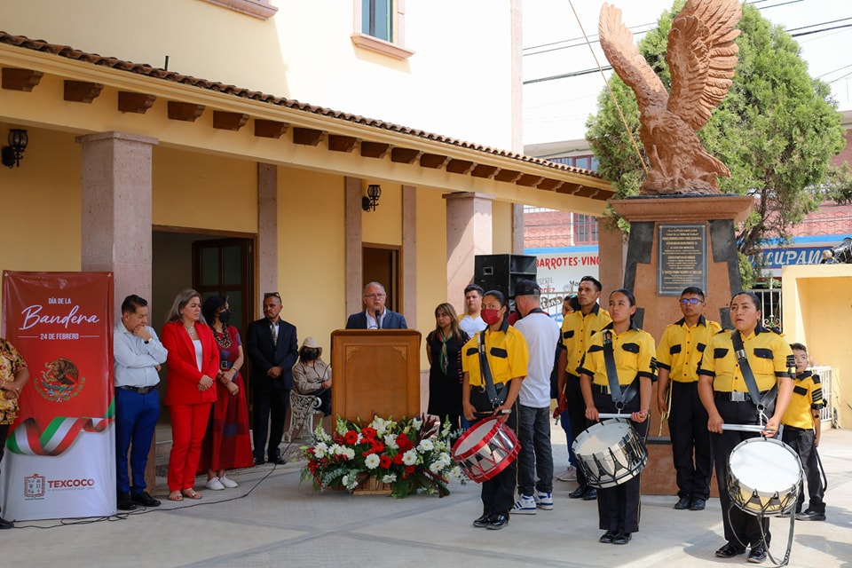 1677337307 154 Actos civicos conmemorando el DiadelaBandera en distintas comunidades del munic