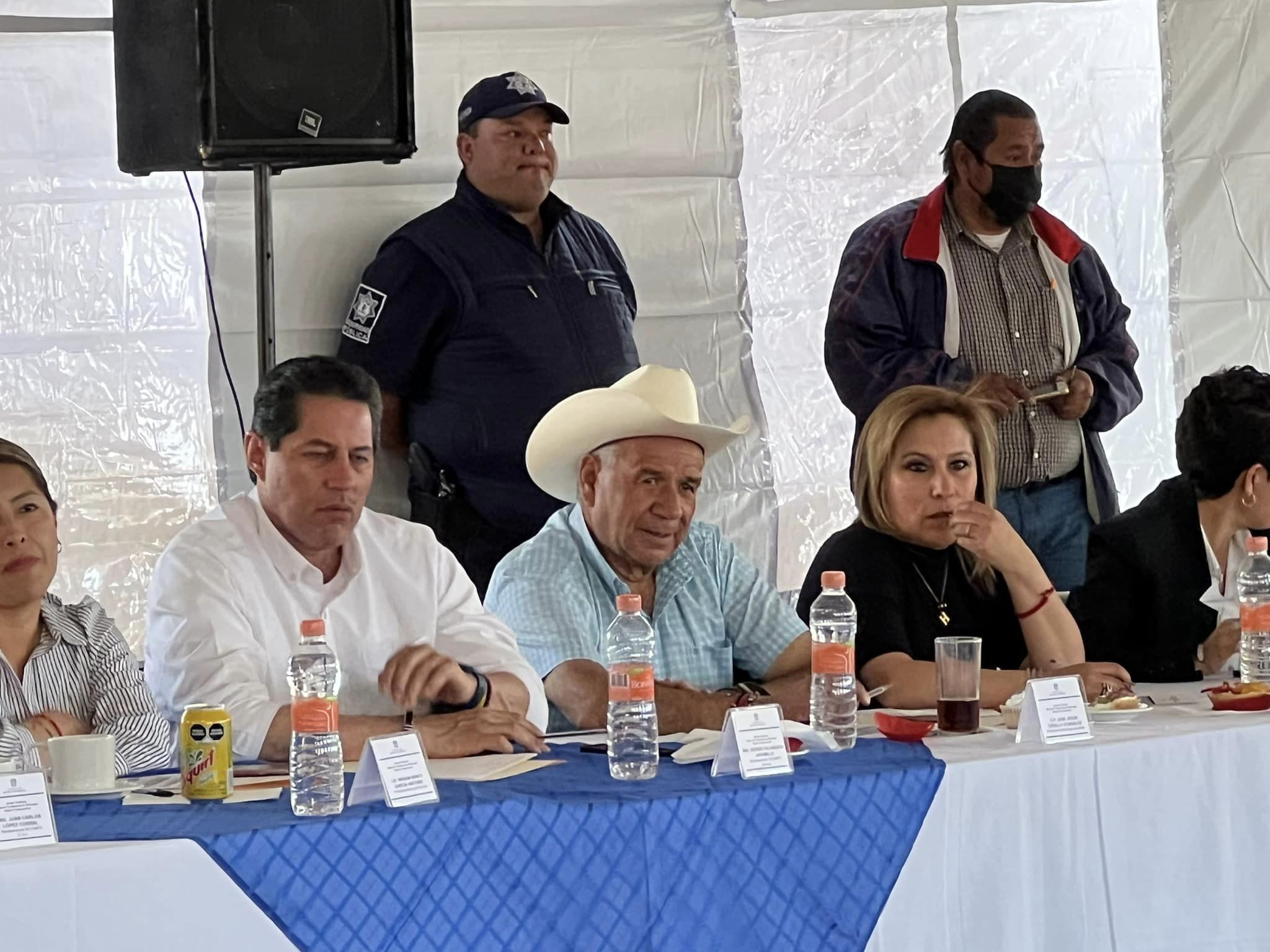 1677346240 530 El Presidente Municipal Jesus Cedillo Gonzalez asistio a la Mesa