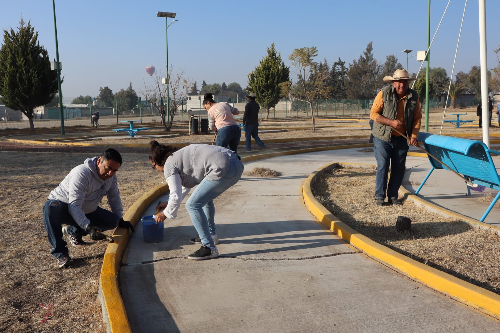 1677352960 3 Hoy estamos trabajando en el Plaza Estado de Mexico para