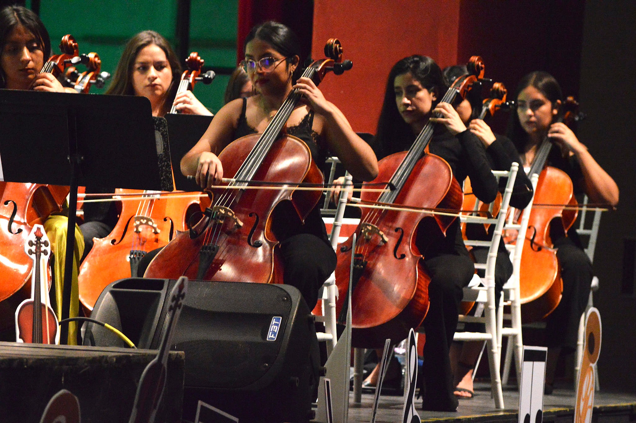 1677419874 968 CHIMALHUAQUENSES DISFRUTARON ENCUENTRO SINFONICO EN TEATRO AUDITORIO ACOLMIXT