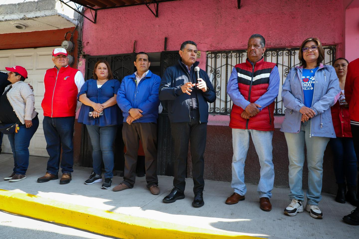 1677454902 643 Con la inauguracion de los trabajos de repavimentacion de calle