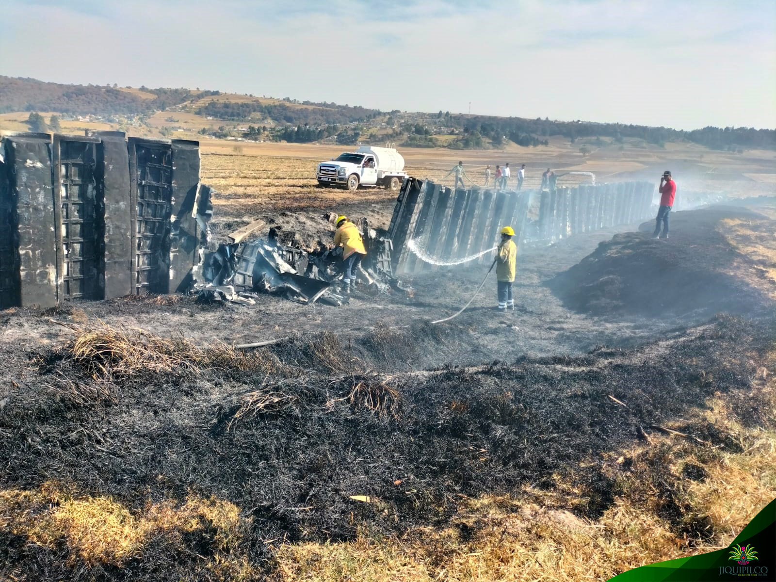 1677529793 237 El cuerpo de Bomberos y ProteccionCivil de Jiquipilco acudio a