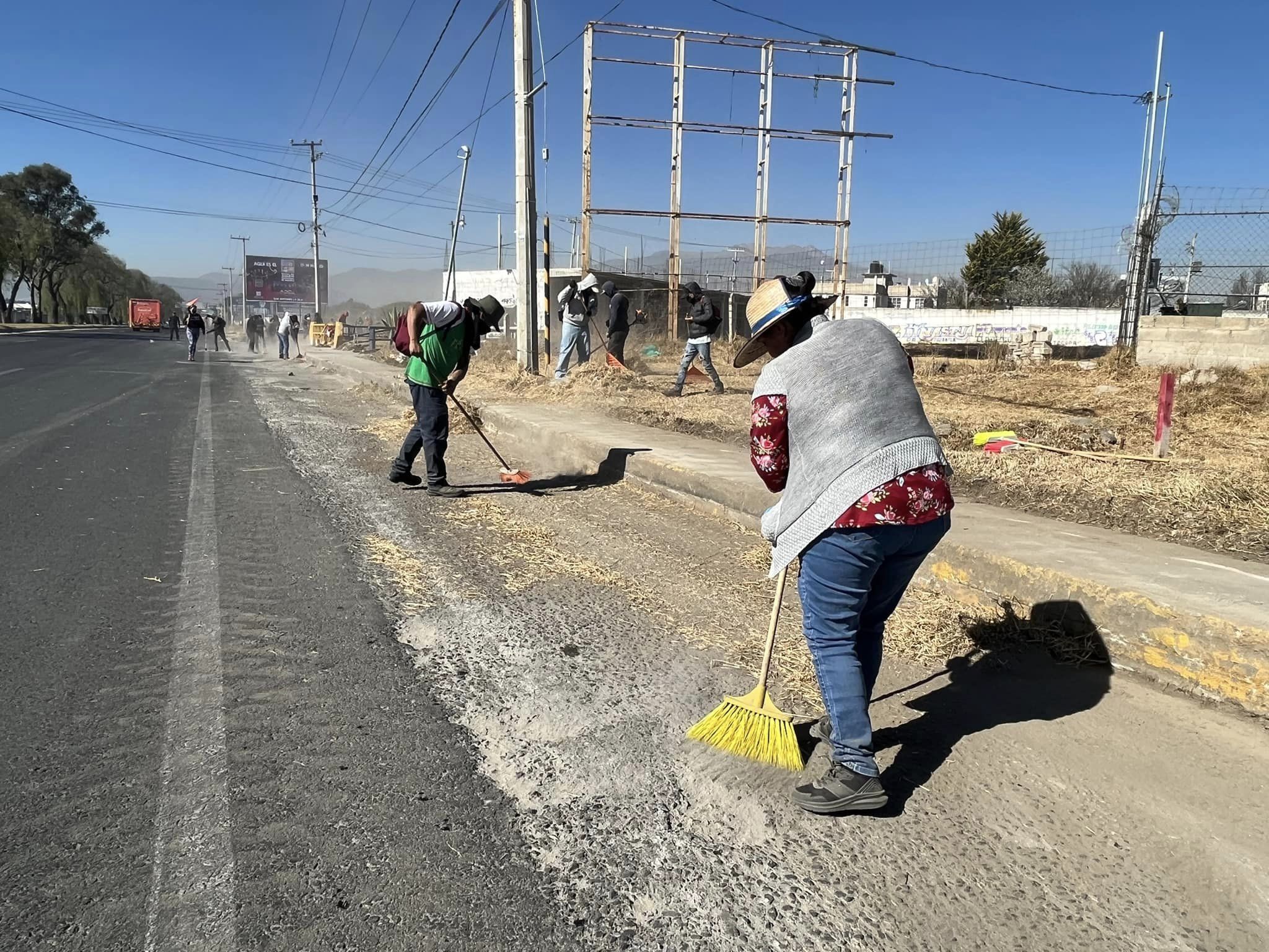 1677536326 605 VamonosDeFaena esta semana iniciamos limpiando la entrada de San