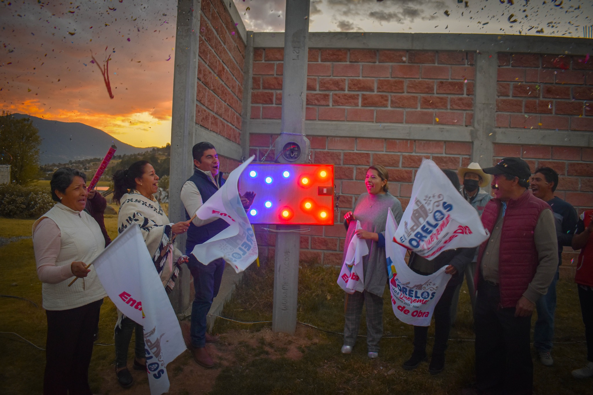 1677599343 161 Nuestra Presidenta Municipal Miriam Garcia acompanada de integrantes del cabildo