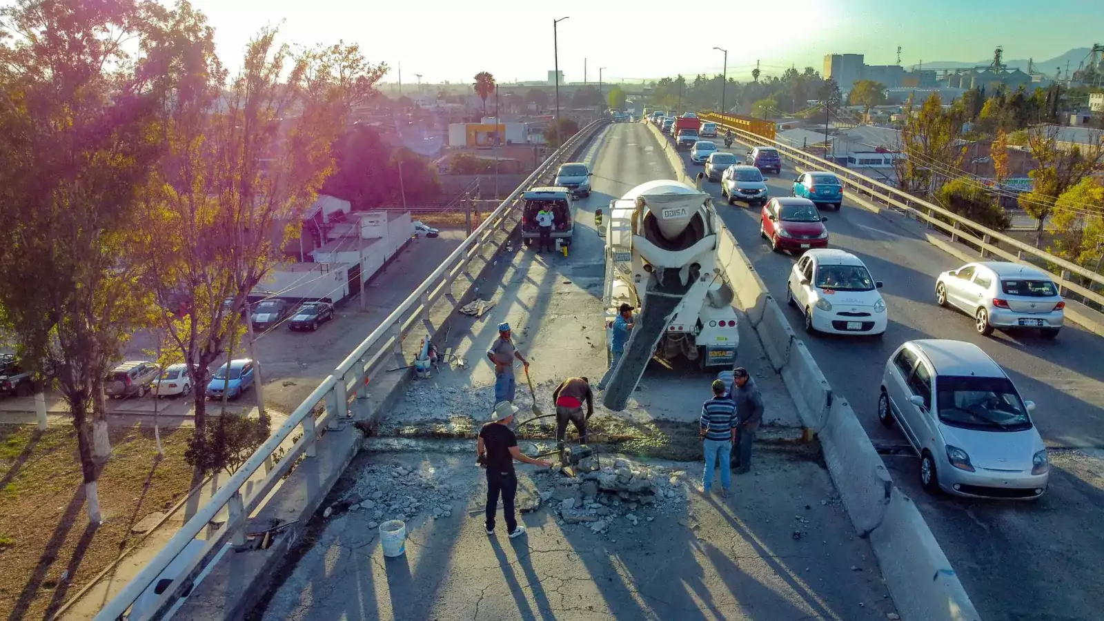 Continuamos con los trabajos de mantenimiento correctivo en el puente jpg