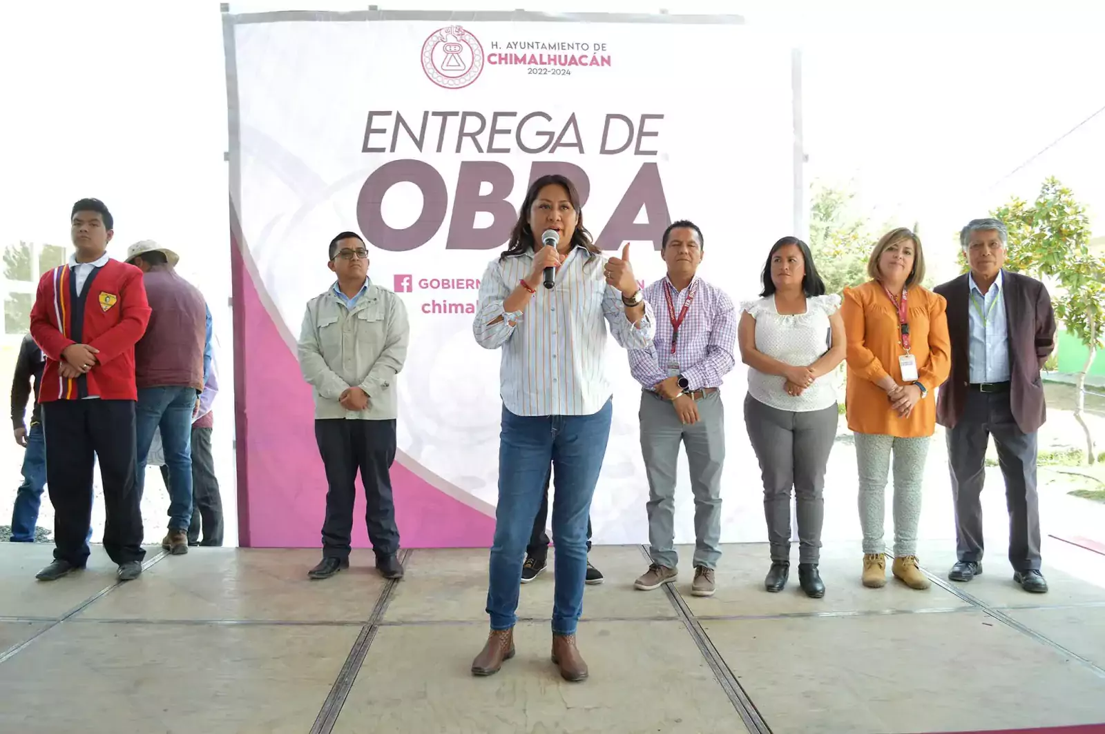 EL GOBIERNO DE CHIMALHUACAN ENTREGA TRES AULAS EN CORTE SAN jpg