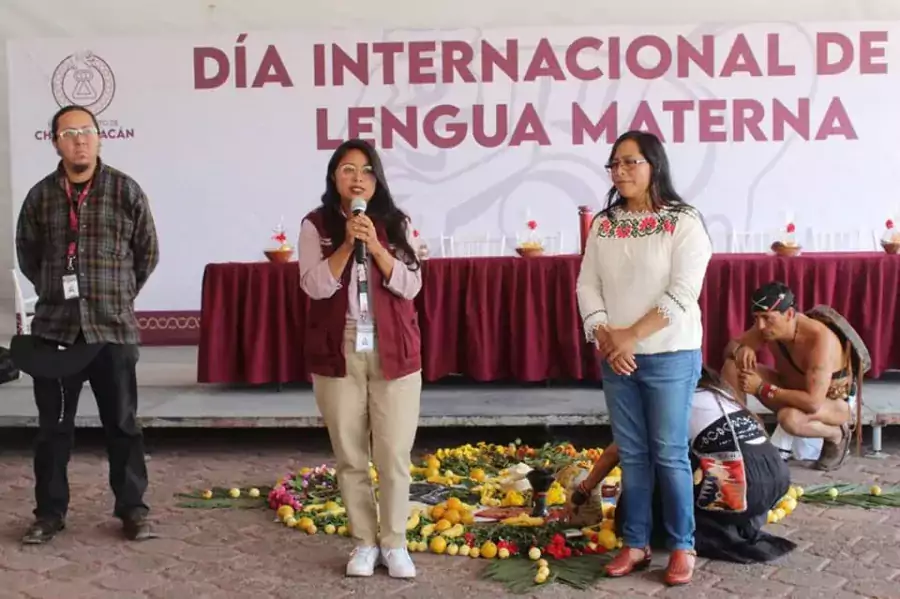 EN CHIMALHUACAN SE CONMEMORA EL DIA INTERNACIONAL DE LA LENGUA jpg