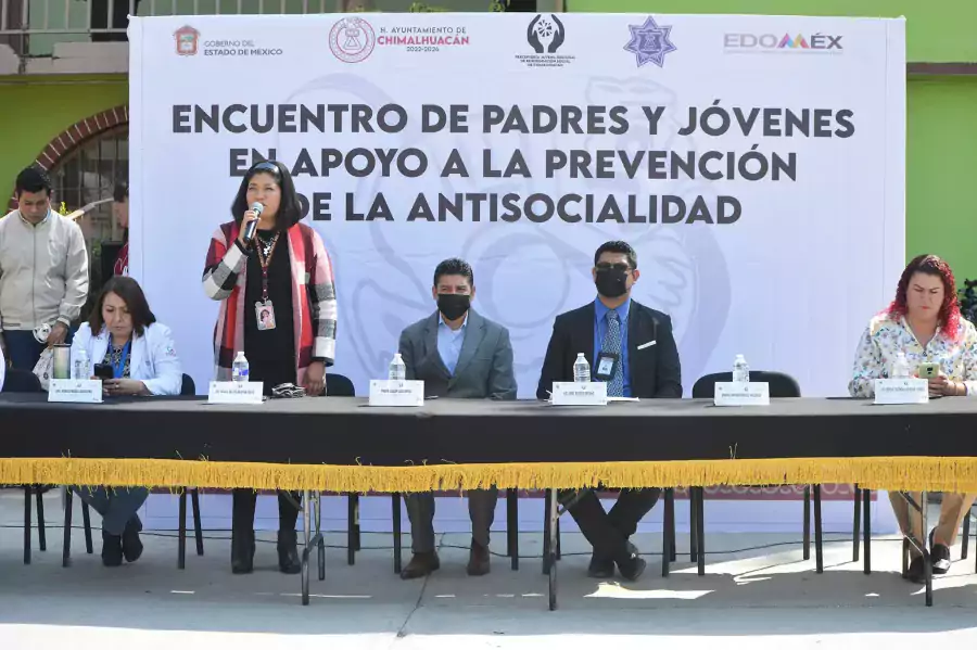 EN CHIMALHUACAN SE REALIZA EL ENCUENTRO DE PADRES Y JOVENES jpg