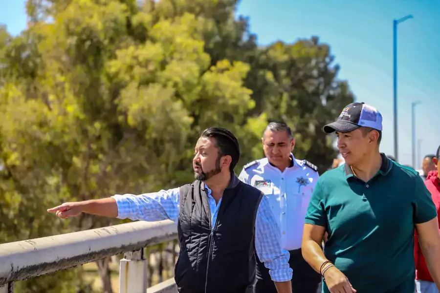 En continuidad a los trabajos de rehabilitacion del Puente Madero jpg