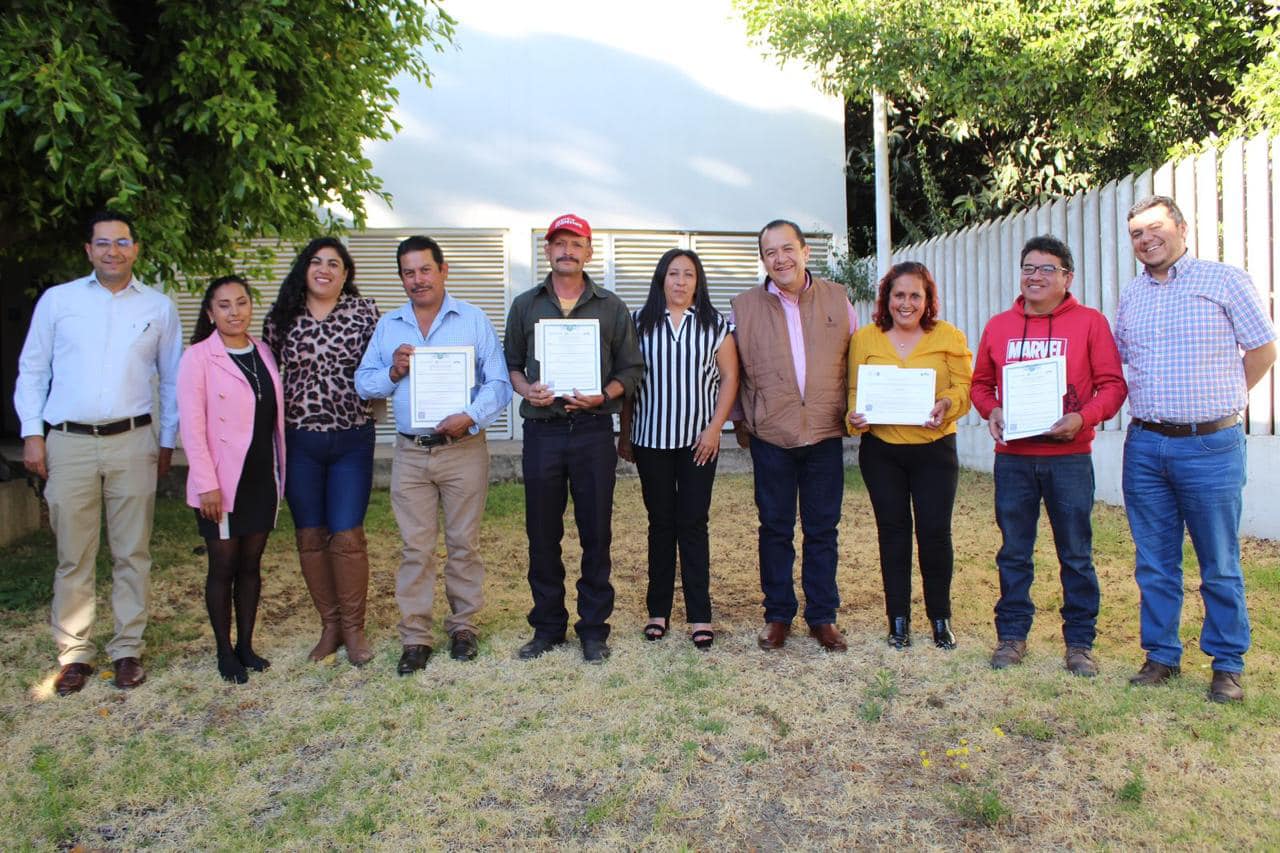 Felicitamos a nuestros companeros que el dia de hoy recibieron