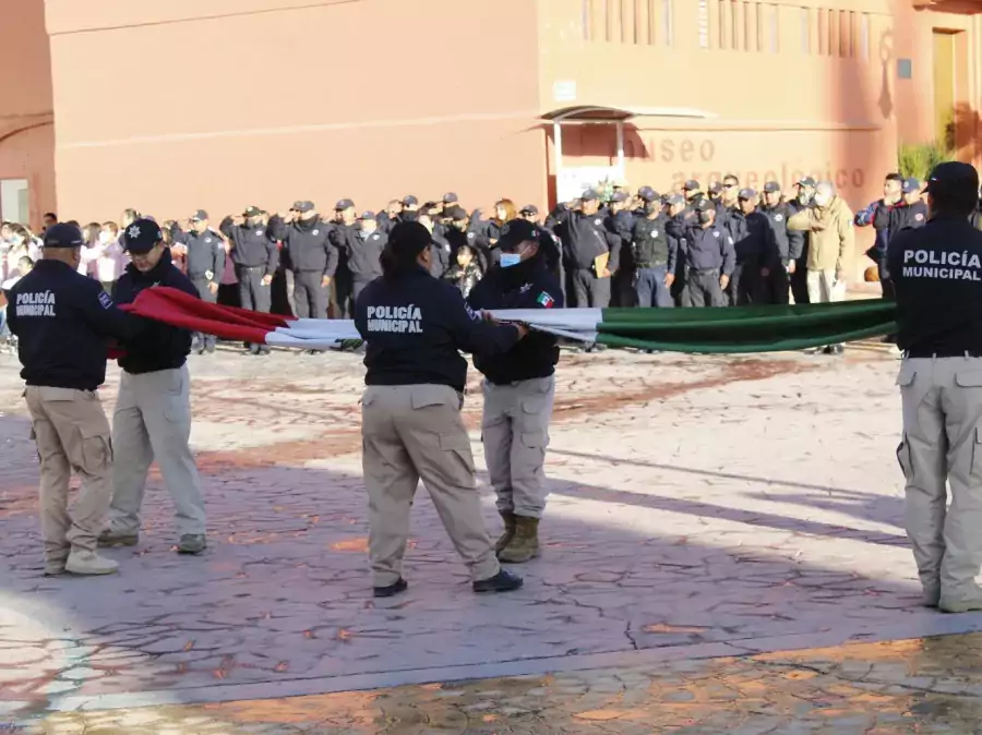 HONORES POR EL DIA DE LA BANDERA jpg