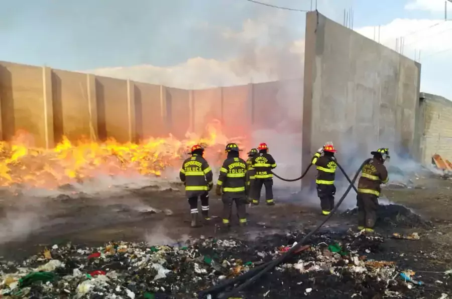 INCENDIO El dia de hoy nuestro Heroico Cuerpo de jpg