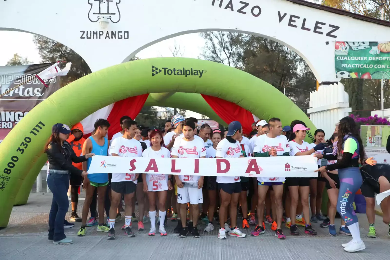 LA CUARTA EDICION DE LA CARRERA DE 5 KM FUE jpg