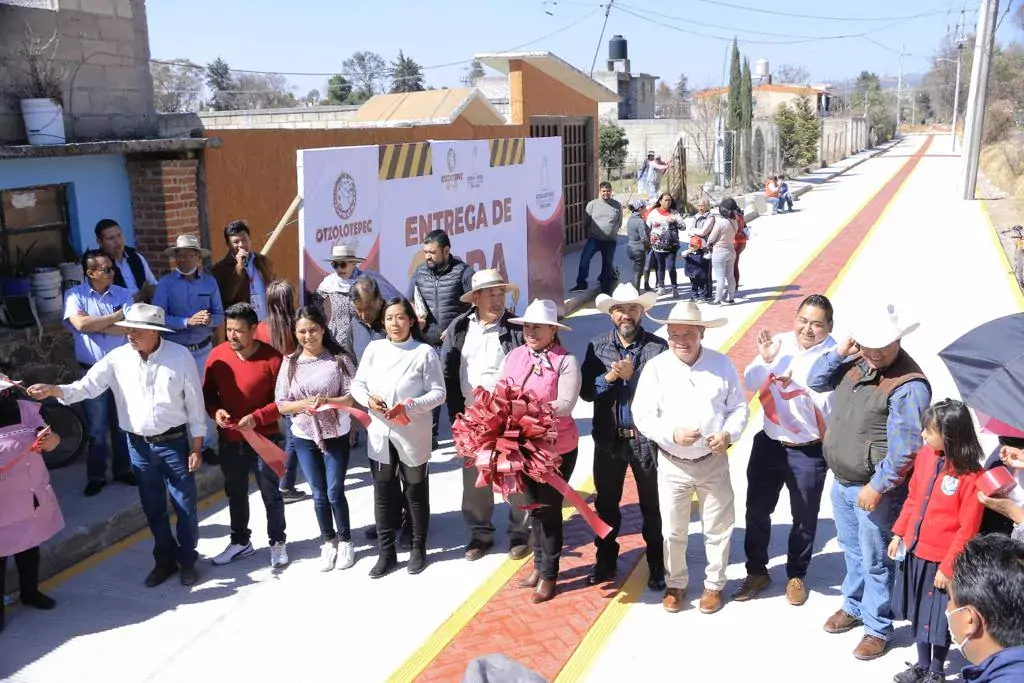 Otra obra de calidad entregamos pavimentacion y drenaje pluvial en jpg