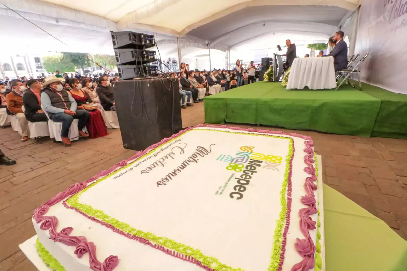 Plaza Juarez se lleno de amor refrendando el compromiso de jpg