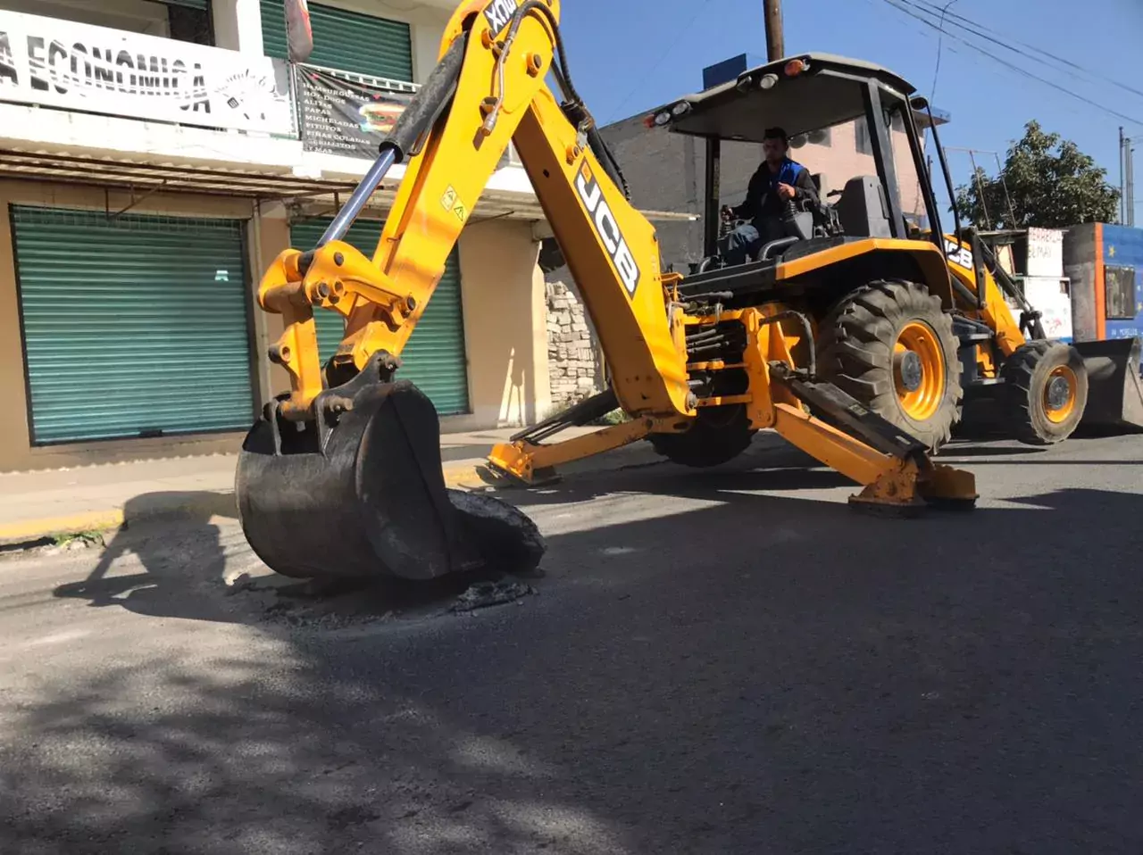 ¡Mas obras en beneficio de la ciudadania A fin de jpg