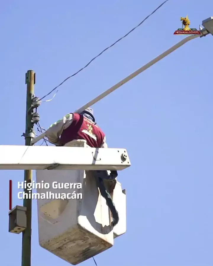 ¡Muy buenos dias Seguimos trabajando en la sustitucion de luminarias jpg