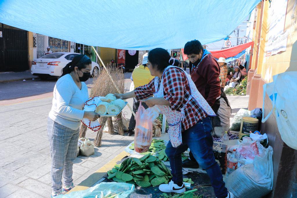 ¡Recuerda Los jueves contamos con nuestro tradicional mercado del trueque