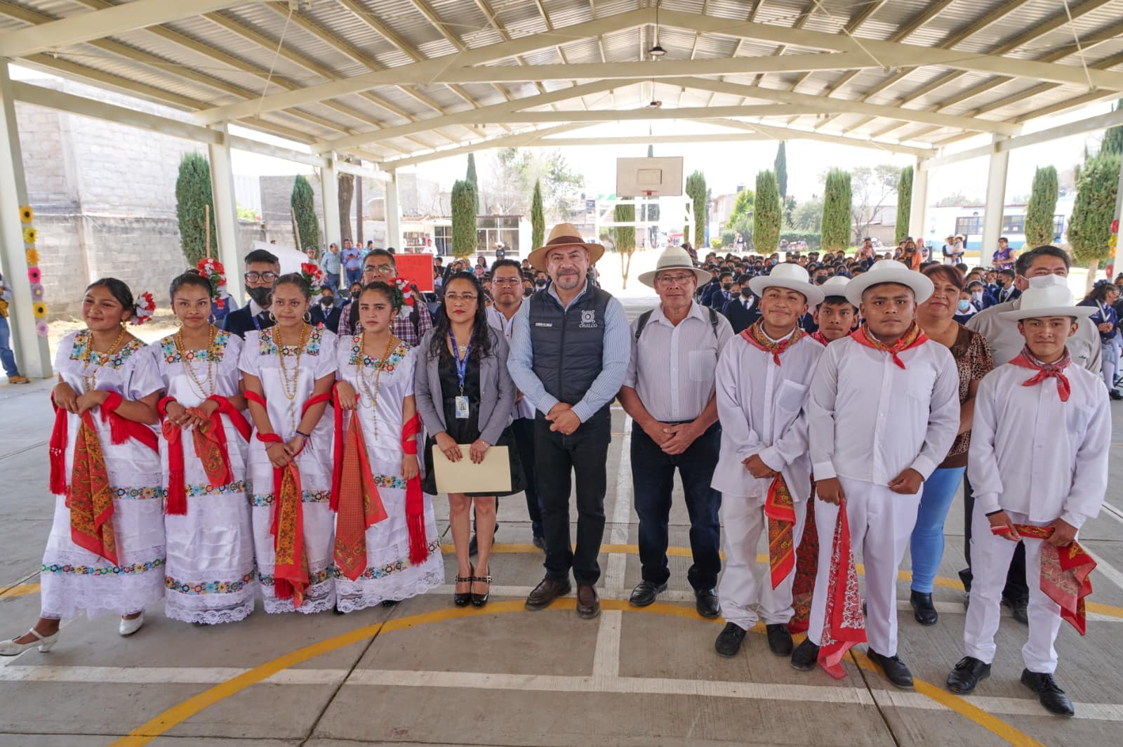 1678197671 423 Tambien a XicoNuevo llevamos obras de infraestructura educativa para que