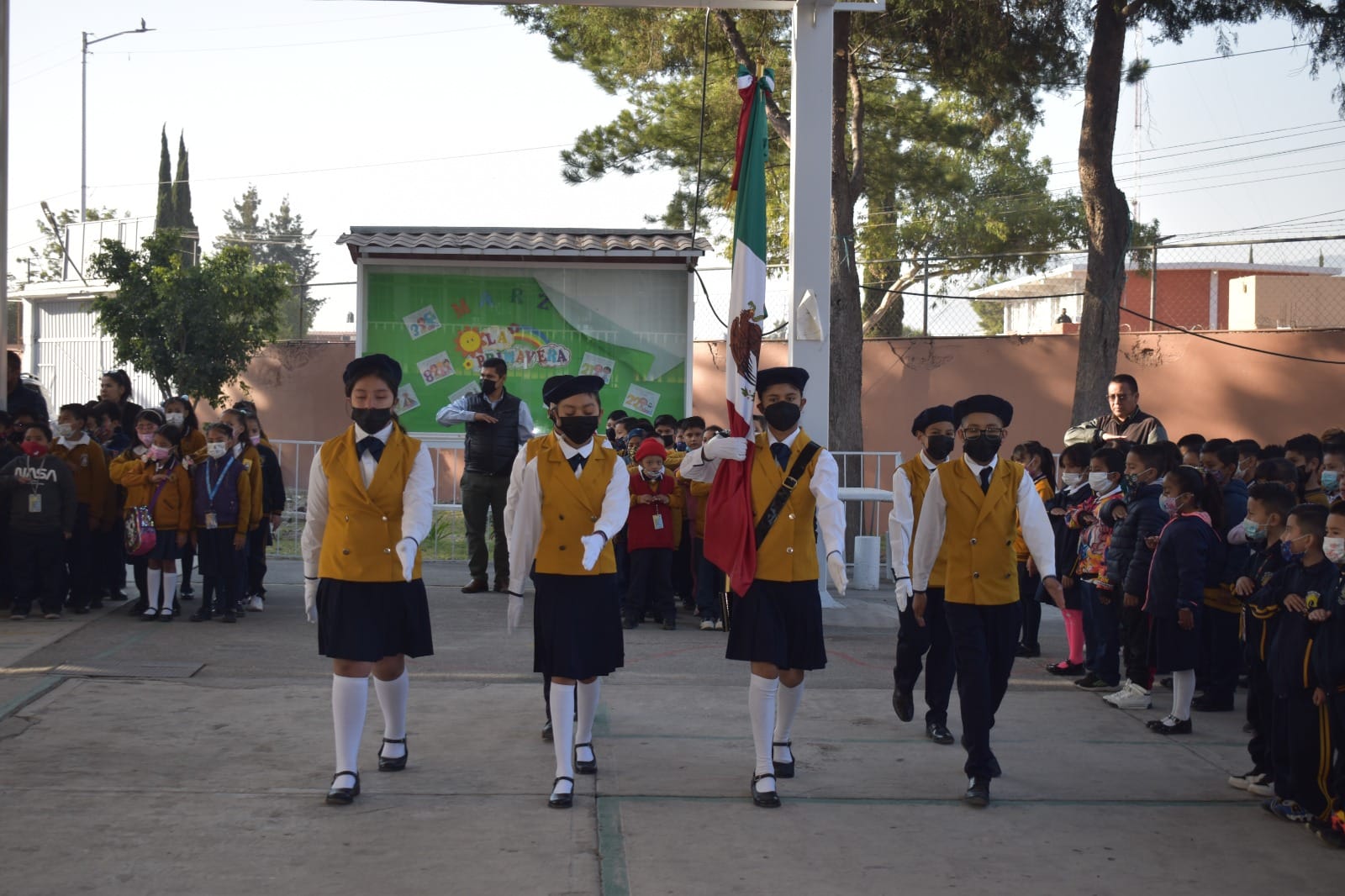 1678207969 908 Se llevo a cabo esta manana honores a la Bandera