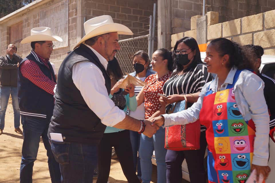 1678279727 891 Nuestros docentes tambien merecen un espacio adecuado para desempenar su