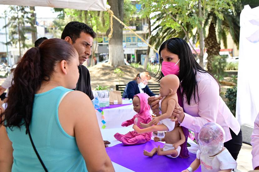 1678316068 927 Conmemoramos el DiaInternacionalDeLaMujer con salud arte y musica