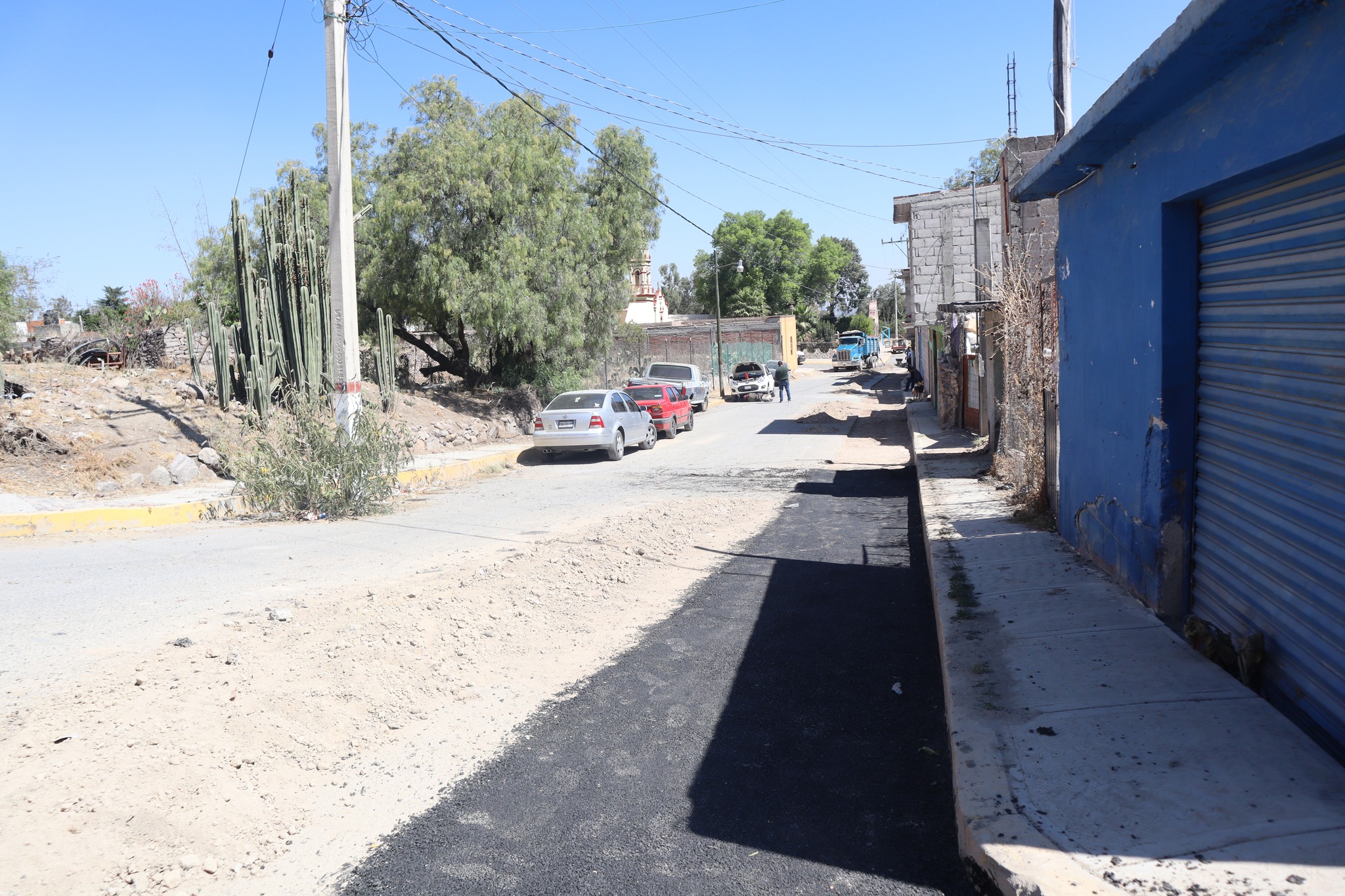 1678367931 628 Por segundo dia consecutivo estamos realizando trabajos de bacheo en